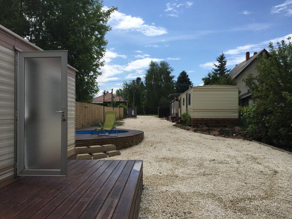 Kenge Apartmanok Balatonszárszó Dış mekan fotoğraf