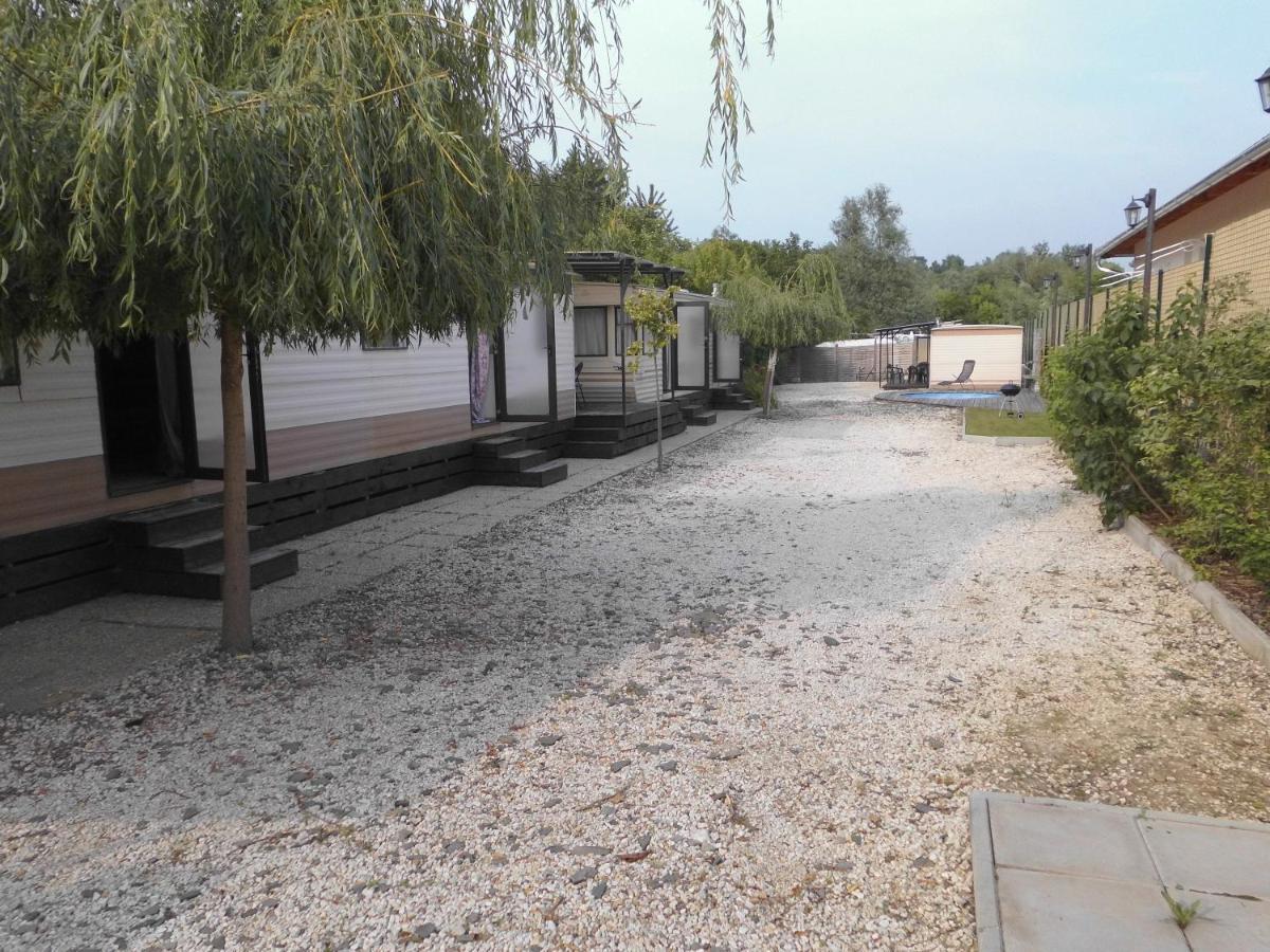 Kenge Apartmanok Balatonszárszó Dış mekan fotoğraf