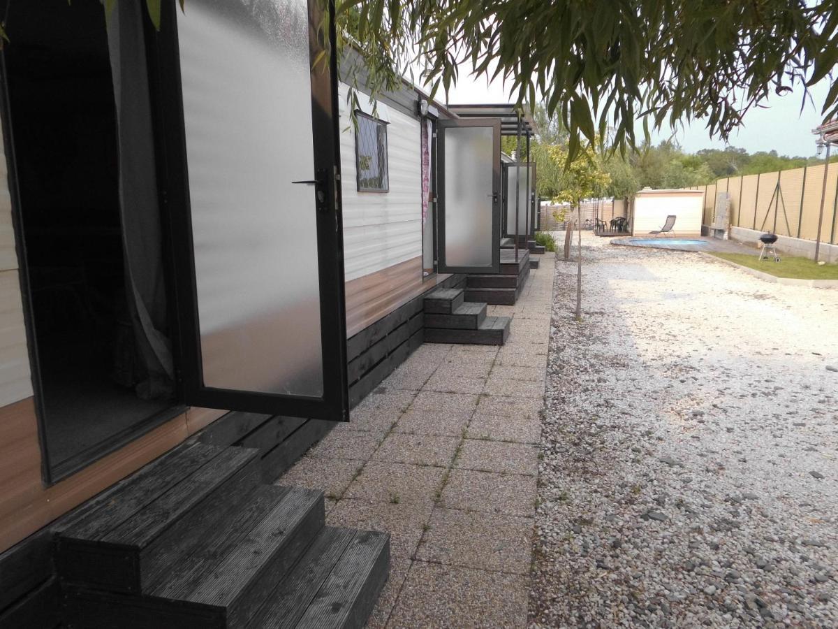 Kenge Apartmanok Balatonszárszó Dış mekan fotoğraf